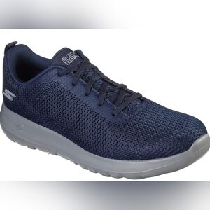 Skechers Men's Goga Walk Max size 10